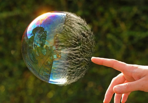Slow motion picture sequence of bubble being popped 1 tumblr mbqw614rZ91r3wk1zo1 r1 500 thumb1