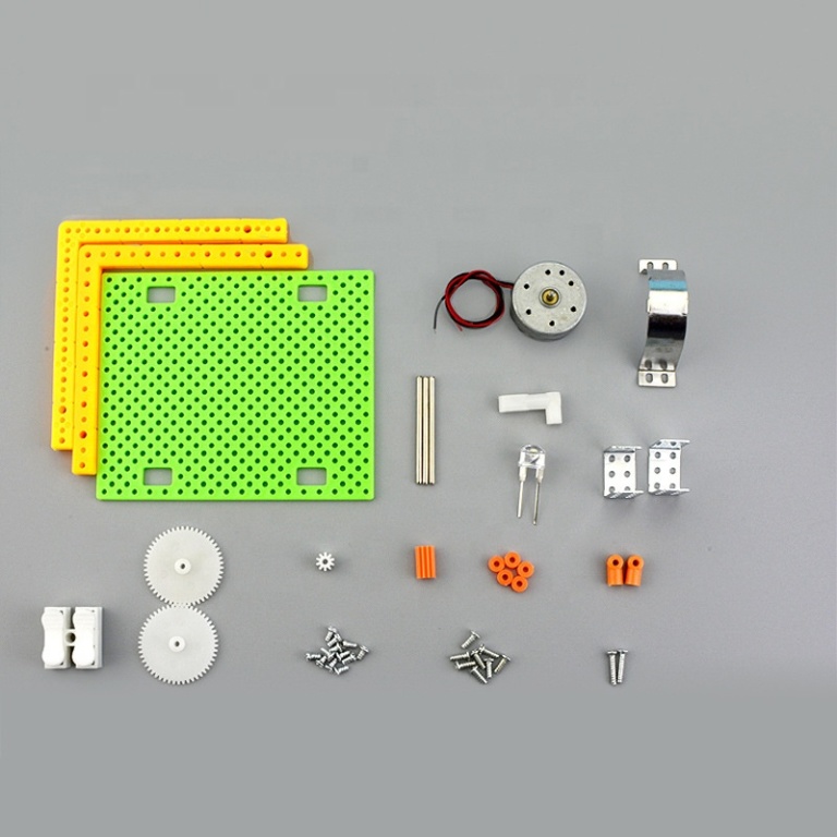 Hand Crank Electric Generator Science Kit - DIY Physics Experiment