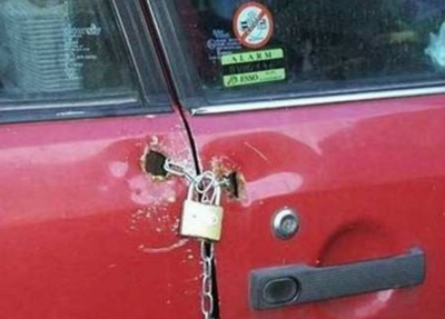 Car Door Chained 1