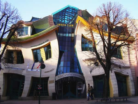Crooked House (Poland)