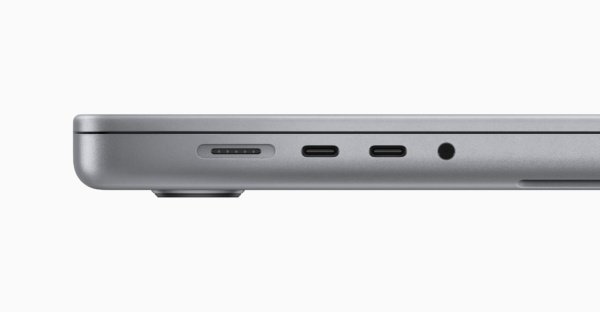 Apple MacBook Pro M2 Pro and M2 Max ports left 230117