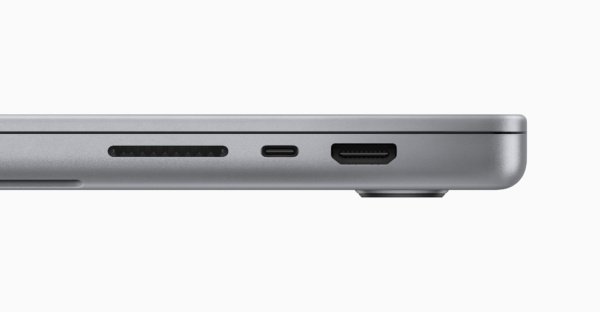Apple MacBook Pro M2 Pro and M2 Max ports right 230117