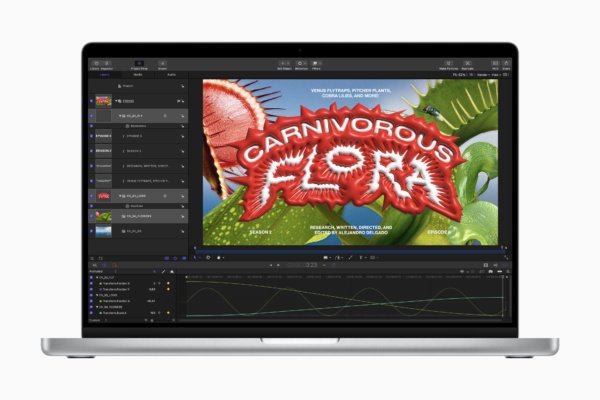 Apple MacBook Pro Motion 230117