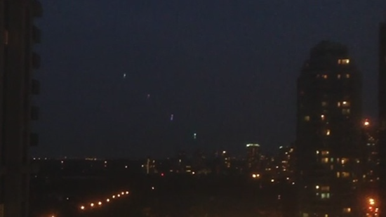 Mass ufo sighting in canada - citizens report unusual light formations in the sky over toronto. 1 UFOs (formation of bright lights) over Toronto, Canada (July 26, 2014)