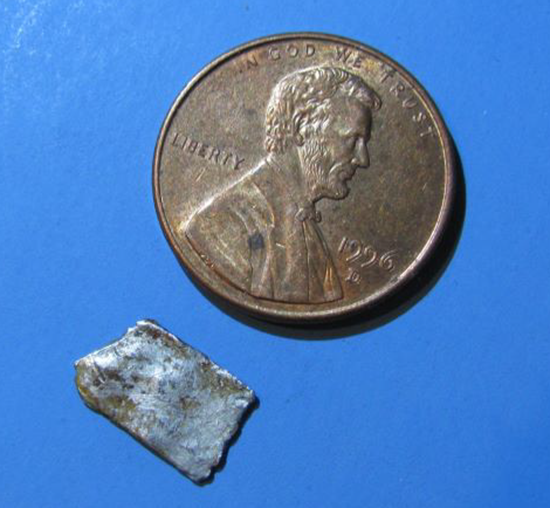 Roswell ufo crash debris fragments found by frank kimbler in 2012 Roswell UFO crash debris fragments found by Frank Kimbler in 2012