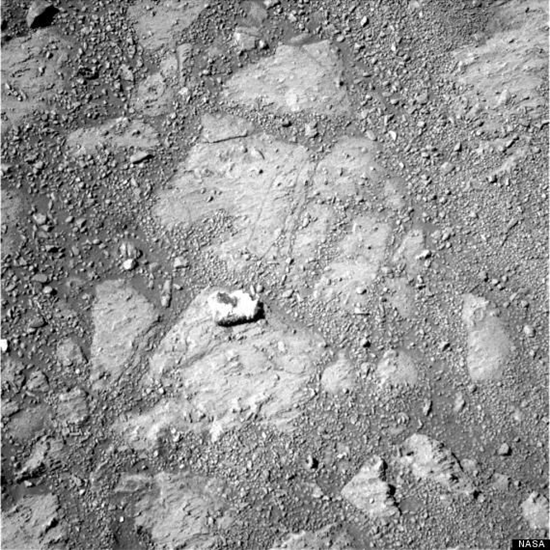 NASA photo showing flat bedrock after the appearance of the mystery rock