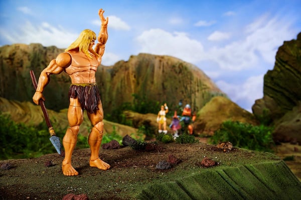 Masters of the Universe Revelation Savage He-Man with Orko - waving