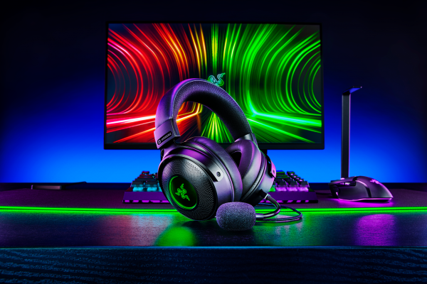 Everything we discovered at razercon 2021 including rad gaming chairs, cool headsets, portable gaming systems, and yes, the zephyr wearable air purifier mask with interior cooling fans and dizzying lighting effects. 23 Kraken V3 HyperSense 057 R1
