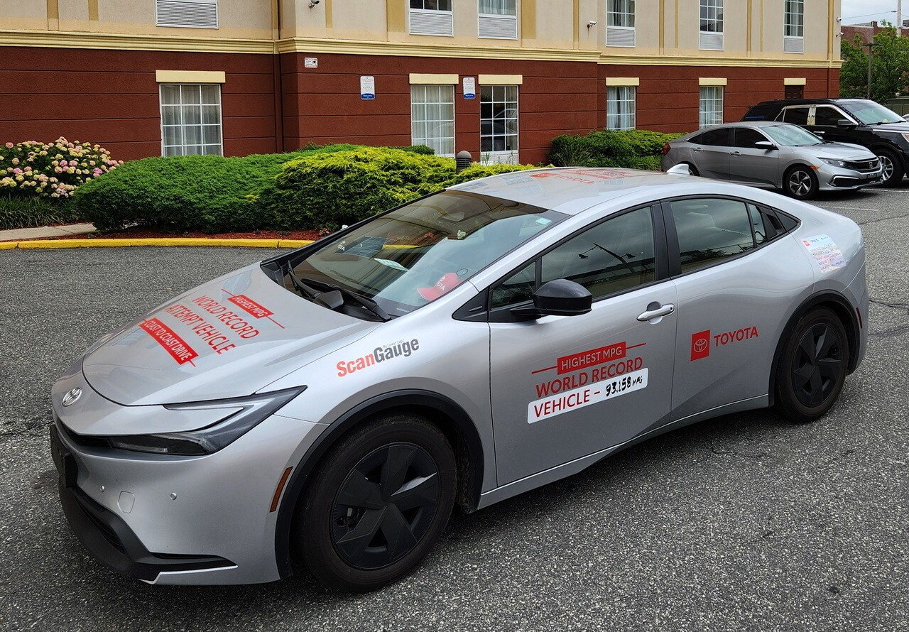 Toyota prius sets world record for highest mpg in coast-to-coast road trip. 1 2023 Toyota Prius GUINNESS WORLD RECORD