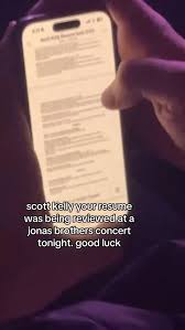 The story of scott kelly’s résumé mishap at a jonas brothers concert shows how lighthearted, geeky moments can capture the world’s attention. 2 images 1