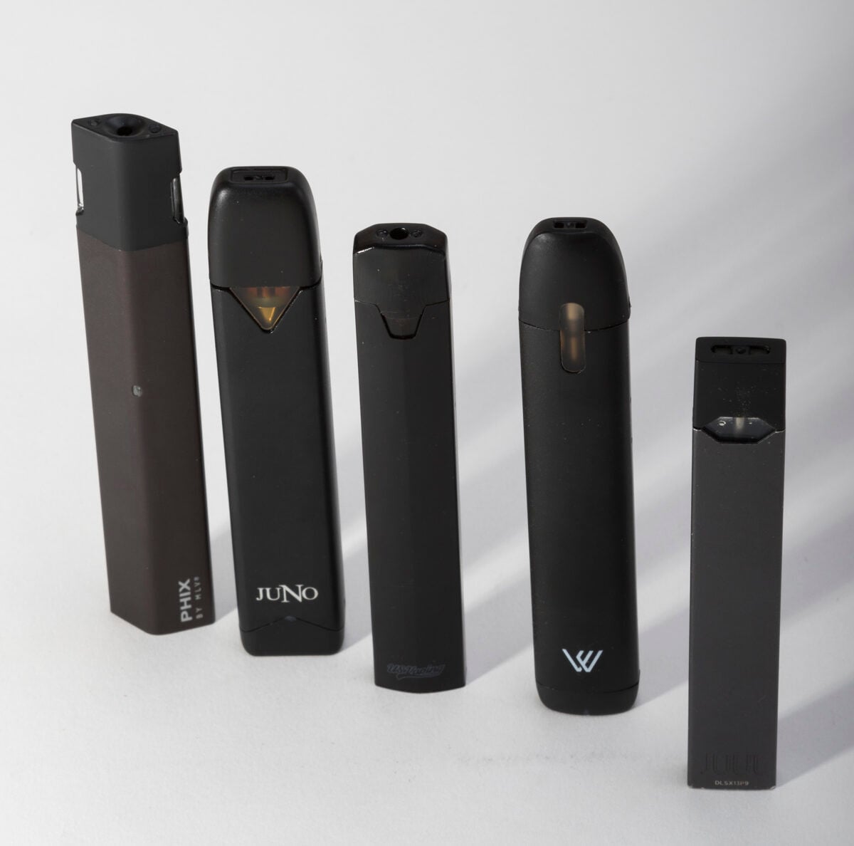 Vaping vs patches: massive review finds nicotine e-cigs help more smokers quit 1 Closed system pods are a new generation electronic cigarette. Here are five of the most common used from right to left: Juul, Von Erl, Juno and Phix.