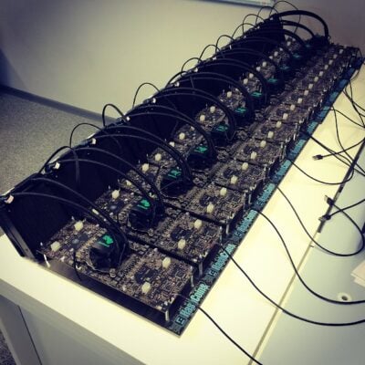 Cryptocurrency mining miner rig with gpu cards